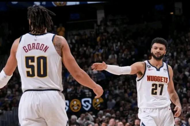 上的领先 上的领先